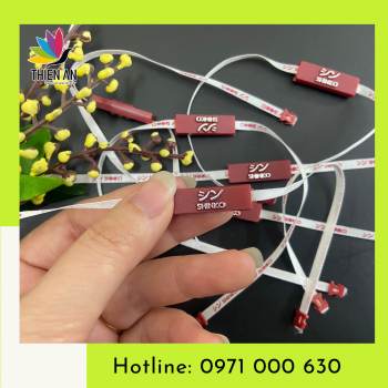 Special Shape Strings 1